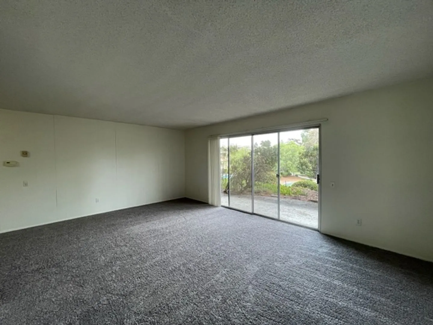 1Bedroom 1Bathroom Single Story Condo in La Mesa with several amenities — Photo 2