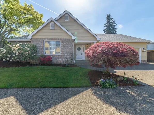 985 Chateau Meadows Dr, Eugene, OR 97401