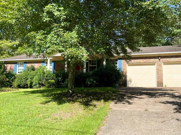 1463 Holiday Dr, Southside, AL 35907