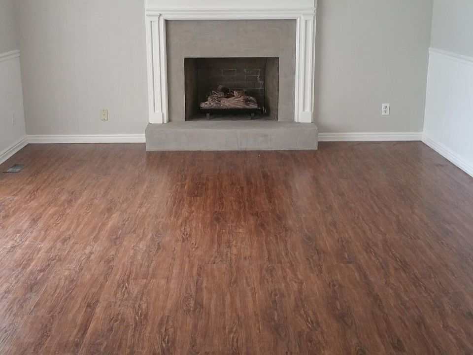 Front of house family room