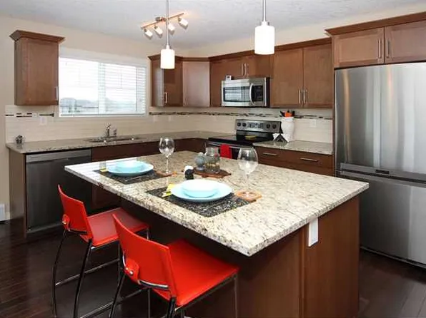 304 Cranberry Park SE #312, Calgary, AB T3M 1W2