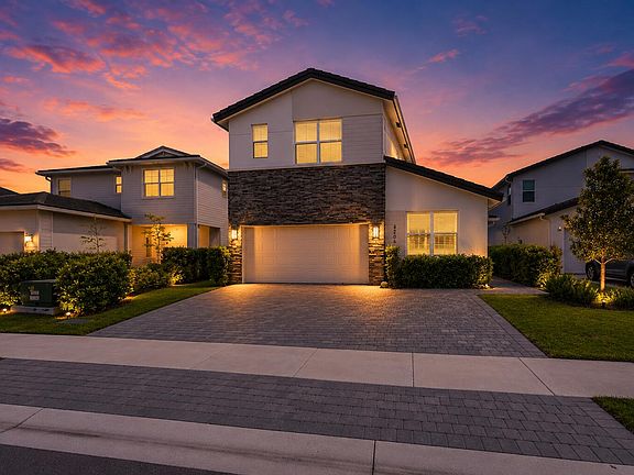 3rd image of 4206 Rosa Drive