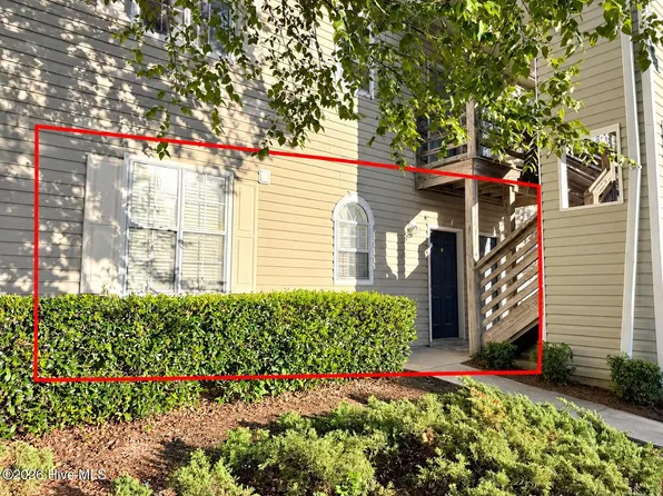 729 Bragg Drive Apt C, Wilmington, NC 28412