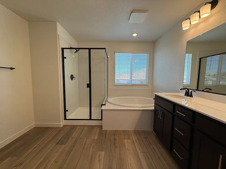 4529 Deer Point Ct — Photo 15