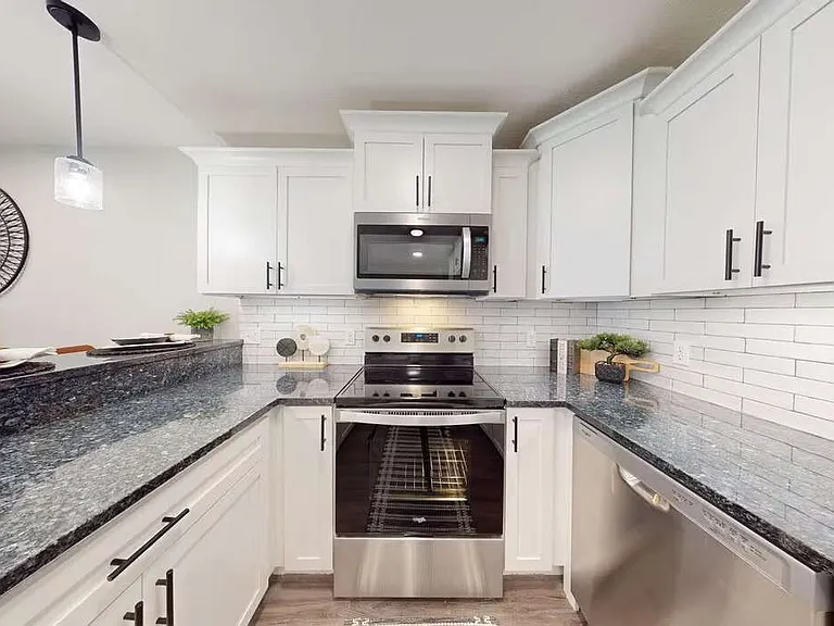 The Woods Townhomes — Photo 6