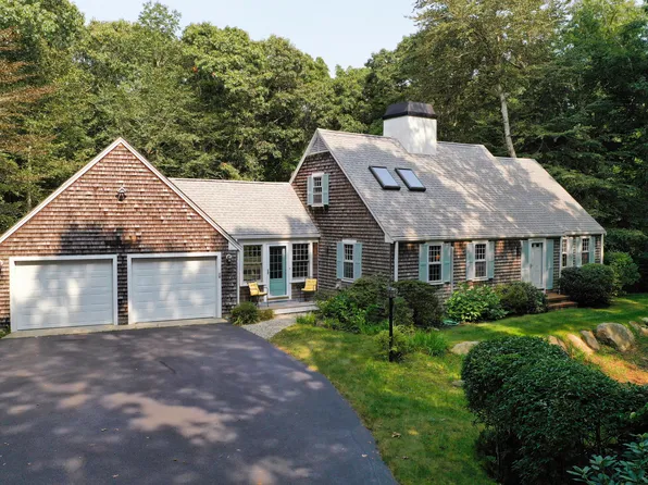 57 Two Ponds Road, Falmouth, MA 02540