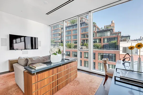 Sold by William Raveis Real Estate | media 33