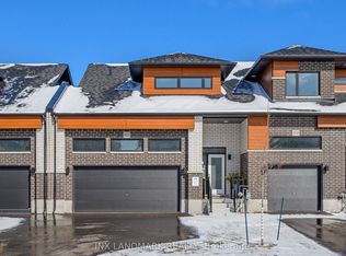 3050 Sandy Acres Ave, Severn, ON L3V8P8