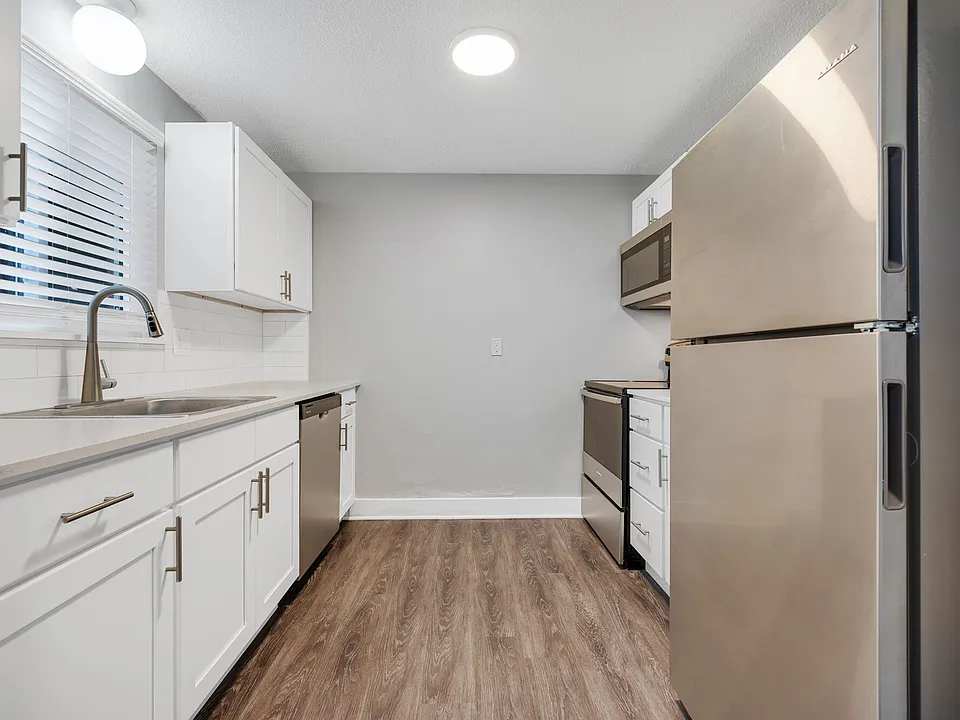 North Dohr Apartments