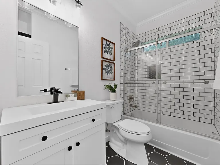 14902 Longbranch Dr — Photo 17