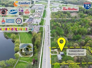 7165 Sashabaw Rd, Clarkston, MI 48348
