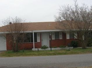 1703 Avenue B, Nederland, TX 77627