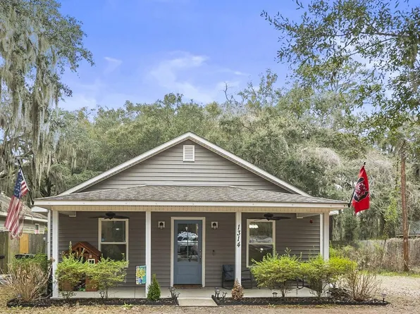 1314 Talbird Rd, Beaufort, SC 29902