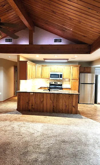 8411 Keith Rd — Photo 6