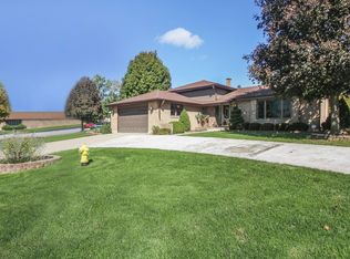 21W324 Tee Ln, Itasca, IL 60143