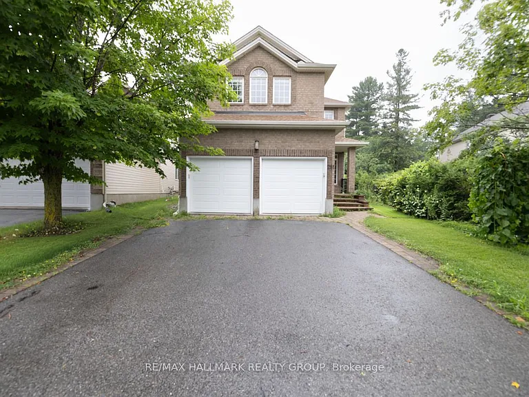 281 Goldridge Dr — Photo 1