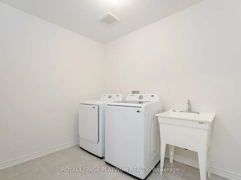 74 Macklin St — Photo 18