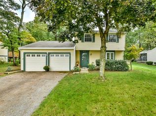321 Josephs Ln, Pittsburgh, PA 15237