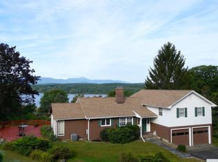 15 Appleton Ln, Hudson, NY 12534