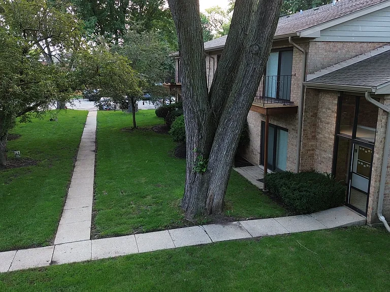 1615 N Milwaukee Ave #8A — Photo 33