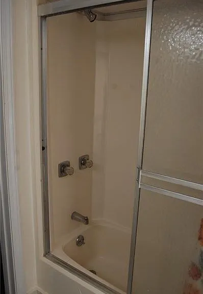 649 Kenilworth Cir #BASEMENT — Photo 11