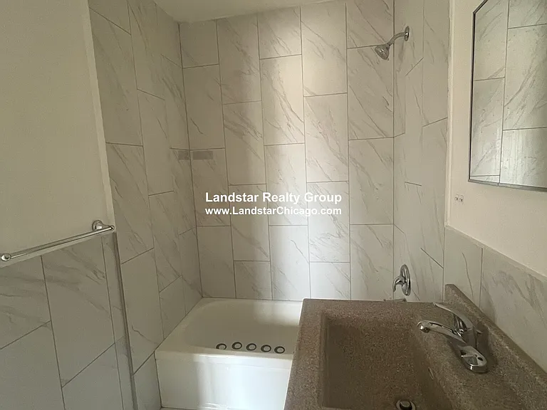 8506 Waukegan Rd #11 — Photo 14