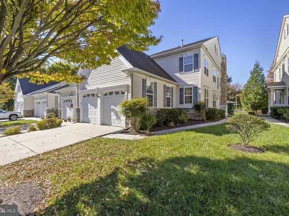 7666 Porcelain Tile Ct, Odenton, MD 21113