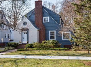 177 Hopkins Pl, Longmeadow, MA 01106