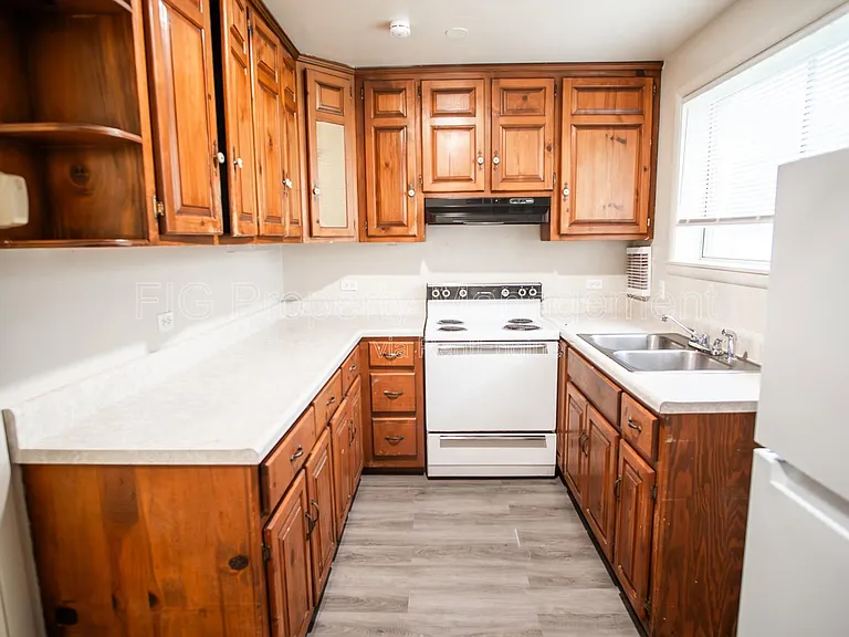 127 Upper Airbase Ln #6 — Photo 3