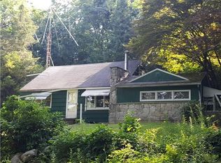 51 Old Middle Rd, Brookfield, CT 06804