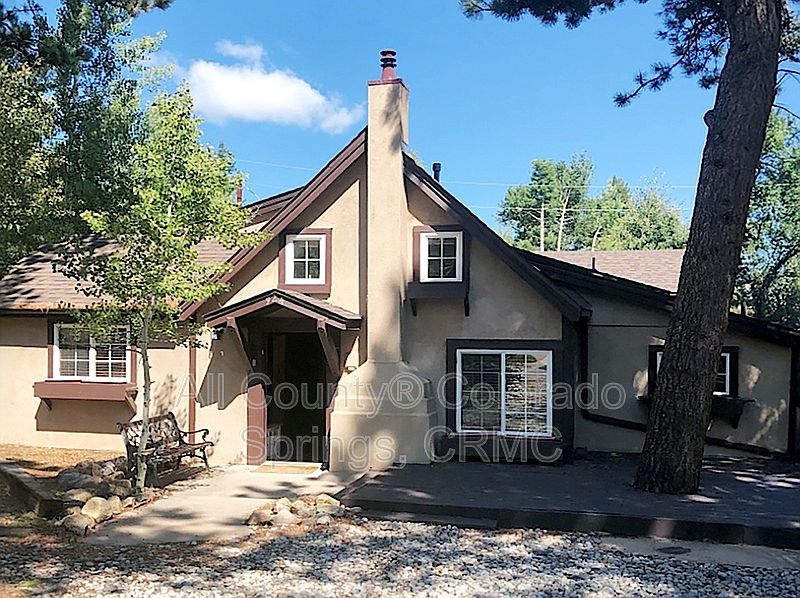 1st image of 924 W Lorraine Ave