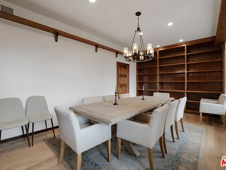 10160 Cielo Dr #1/2 — Photo 17