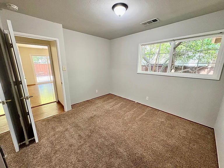 1160 Santa Lucia Dr — Photo 14