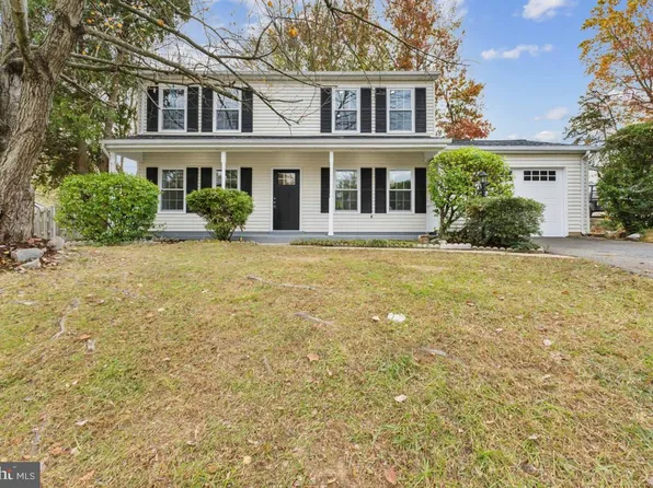 14311 Lindendale Rd, Woodbridge, VA 22193