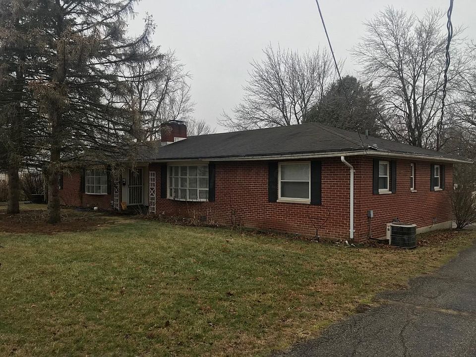 2nd image of 65 Chandler Ave