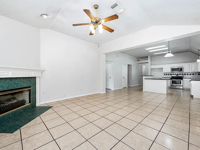 3347 Pebble Beach Ln — Photo 16