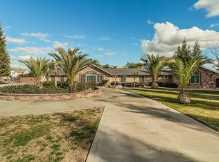 7010 S Frankwood Avenue, Reedley, CA 93654