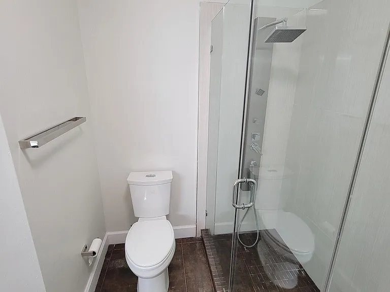 16111 SW 144th Ter — Photo 15