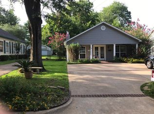 123 Davis St, Nacogdoches, TX 75965