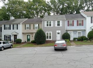 909 Wedgewood Way, Sandy Springs, GA 30350