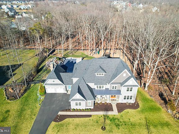 5th image of 41222 Traminette Ct