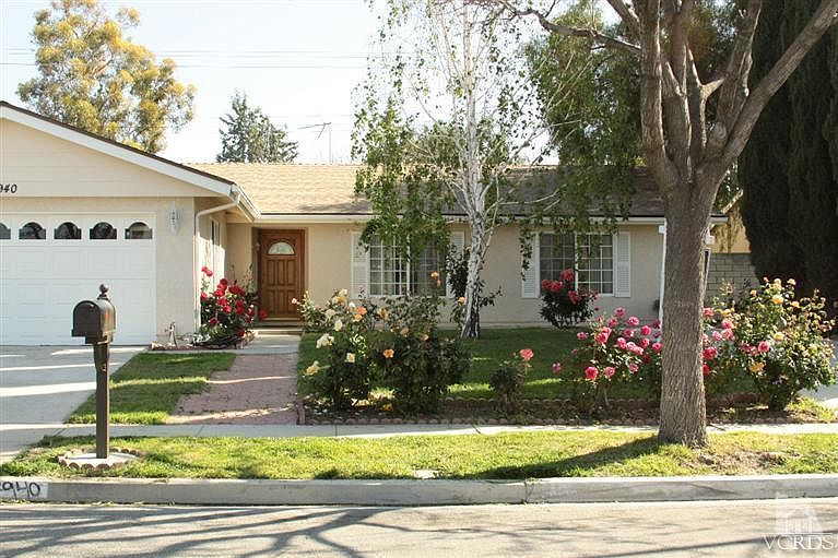 1st image of 2940 Hilldale Ave