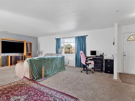 2nd image of 32361 Spinel Rd