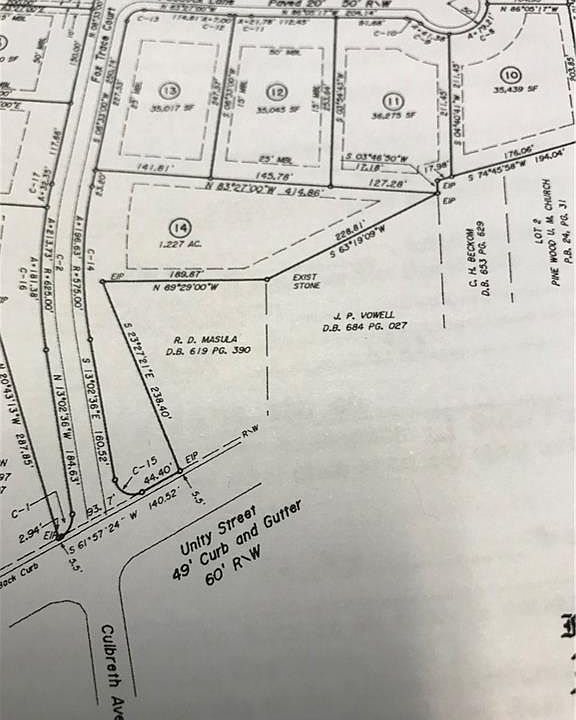 1st image of 102 Fox Trace Ct