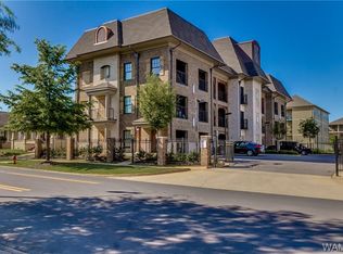 1426 Paul W Bryant Dr APT 4, Tuscaloosa, AL 35401