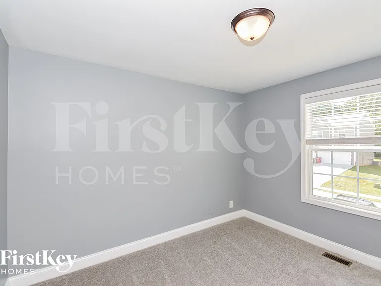 794 Banister Dr — Photo 10