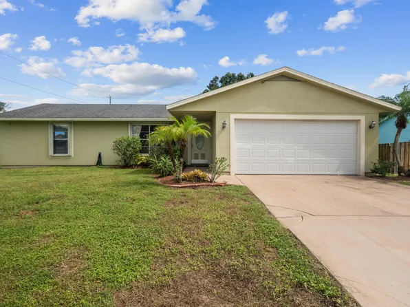 469 NW Reading Lane, Port St Lucie, FL 34983