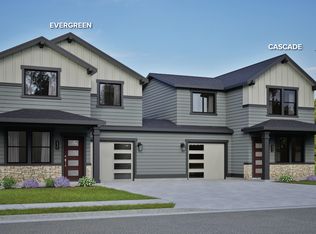 2837 NW Sterling Dr, Redmond, OR 97756