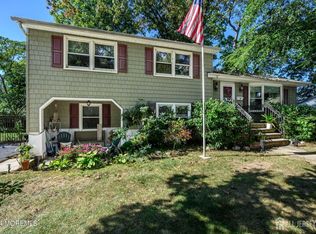 53 W Concourse, Keyport, NJ 07735