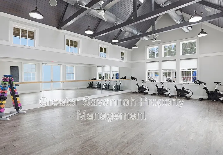 130 Danbury Ct #1 — Photo 41